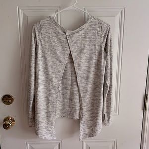 EUC Zyia ‘Ash Split Back Long Sleeve T’